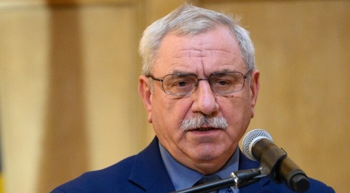 Lovitură în fieful PNL! Baronul Niță de la Miroslava a rupt partidul în două. Motivul: afacerile familiei cu primăria