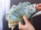 Coaliția de guvernare a decis creșterea salariului minim la 4.325 de lei din iulie 2026