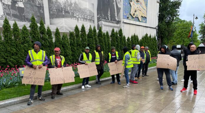 Protest al dezvoltatorilor în centrul Iașului. Un proiect din Copou este blocat de ani buni la Primărie- FOTO, VIDEO