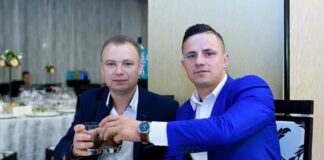 Transferuri de senzație de la USR la PNL: Nașul – primar, finul – consilier local și un conflict de interese. Firma finului livrează piese auto pentru mașinile primăriei