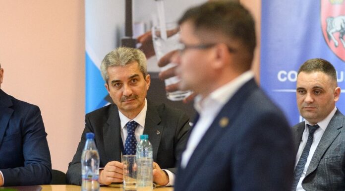 Salariile directorilor ApaVital au crescut cu 25%: 950.000 de euro pe an. Indemnizații triple pentru membrii CA: 53.000 de euro