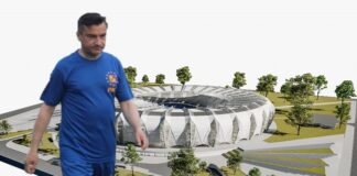 Opriți planeta, Chirica mută macheta! Cinci stadioane noi au fost construite în țară de când primarul minte un oraș întreg cu schițe și desene