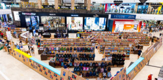 Colecții de cărți, rechizite pentru școlari, produse de papetărie, dar și surprize pregătite de organizatori, la târgul EXCELSIOR de la Palas