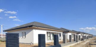 Țeapă la cheie: un dezvoltator vinde case fără autorizație cu 140.000 de euro + TVA