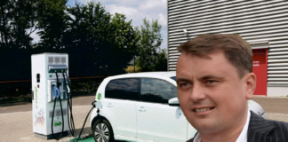 Șase stații de încărcare într-o comună fără mașini electrice cu doar 2.000 de locuitori. 200.000 de euro, direcționați către două firme controlate de aceeași familie