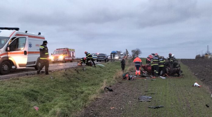 FOTO-VIDEO Accident cumplit pe o șosea din Suceava! Cinci persoane au decedat, printre care și un copil