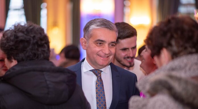 Vlad Oprea, primarul din Sinaia, acuzat de luare de mită, fals în declarația de avere, trafic de influență și abuz în serviciu