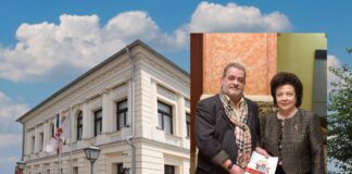 Muzeul primăriei a cumpărat la prețuri exorbitante cărți, bilete și steaguri. Banii au ajuns la editura care publică volumele scrise de directoarea Aurica Ichim