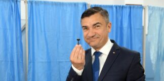 Profesionalizarea administrației: șef la Investiții cu diplomă în Sociologie. Chirica cumpără voturile PSD cu posturi în Primărie