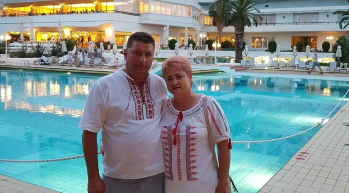 Școlile din județ cumpără lemn de foc la prețuri mai mari decât cele ale Romsilva de la firmele controlate de familia unui primar PNL