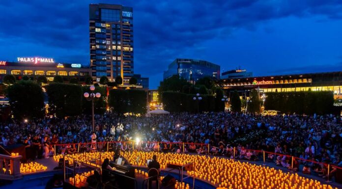 Compania ieşeană IULIUS celebrează 25 de ani de activitate cu un spectacol aniversar Multisenzorial, în grădina Palas