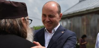 Revolta primarilor PNL: Muraru este un mincinos! Deputatul cheltuie într-o lună echivalentul a 80% din fondul de salarii al unei singure comune