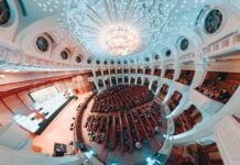 Liderii din cybersecurity și business se reunesc la DefCamp 2025 pentru a dezbate impactul AI-ului, al deepfake-urilor și noile provocări de reziliență cibernetică