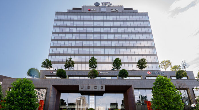 DevHub, companie românească de software, și-a extins prezența în Palas Iași și Iulius Town Timișoara și continuă procesul de recrutare