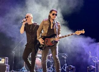 Formația Direcția 5, acuzată că a tras țeapă la nunta unor ieșeni. 7.500 de euro pentru o oră de spectacol