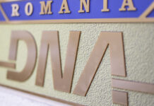 Peste 20 de persoane trimise în judecată de DNA Bacău. Funcționari publici din primărie, acuzați de abuz în serviciu și întocmire de documente false.Prejudiciu de 6.3 milioane lei