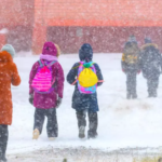 Cursuri suspendate în mai multe școli din județul Iași din cauza condițiilor meteorologice