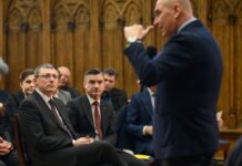 Primăria Iași a ajuns la fundul sacului, dar Chirica promite Sală Polivalentă cu banii împrumutați pentru stadion. Bolojan: „nu mai pot fi deschise alte proiecte”