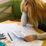 Cum își poate declara insolvența o persoană fizică. Cazul unei ieșence de 21 de ani, sufocată de creditele de nevoi personale