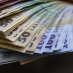 A împrumutat bani pentru un tratament medical și a fost obligat să achite dobânzi de 380%. IFN-ul din Tătărași are cifră de afaceri de 8 milioane euro și a fost amendat cu 20.000 lei