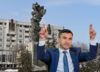 Chirica, obligat de judecători să semneze un contract de 30.000.000 lei. Timp de doi ani, Primăria a pus bețe în roate firmei care a câștigat licitația pentru reabilitarea Statuii Independenței