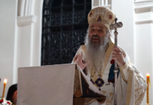 VIDEO- Slujba Învierii Domnului Hristos, la Catedrala Mitropolitană din Iași. ÎPS Teofan: „Dumnezeu vă face liberi și dacă El vă face liberi, cu adevărat liberi veți fi”