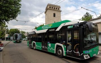 14 șoferi ai CTP Iași, reținuți pentru 24 de ore. Procurorii cer arestarea preventivă