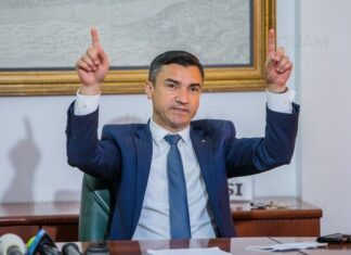 Primarul Mihai Chirica, amendat cu 10% din leafă pentru că ascunde documentele unui dezvoltator imobiliar