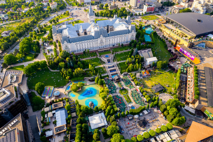 Palas Iasi 01 (2)