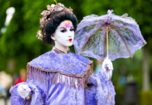 Weekend de poveste la Palas: acrobații, artă stradală, statui vivante și spectacole la Check Art Festival
