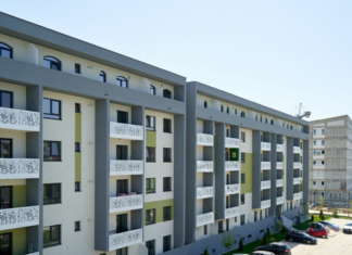 Coșmarul unui ieșean care a reclamat nereguli la blocul în care a cumpărat un apartament. Primarul a primit sesizarea și l-a avertizat pe dezvoltator