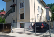 Condamnare rarisimă la Iași: amendă penală de 16.000 de euro pentru ieșenii care au amenajat ilegal două locuri de parcare lângă un monument istoric