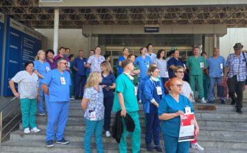 FOTO- VIDEO Grevă în spitalele din Iași. Angajații unităților sanitare au întrerupt lucrul nemulțumiți de noua lege a salarizării