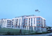 Dezvoltator pus la plată după ce nu a predat un apartament. Acesta dă vina pe ninsoarea din aprilie