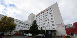 Un an de la tragedia copiilor decedați la Spitalul Sf. Maria. Nu s-a schimbat nimic: alte 39 de cazuri de infecții, secția ATI funcționează în regim de avarie