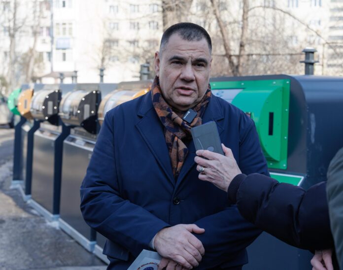Catalin-neculau-director-salubris.jpg