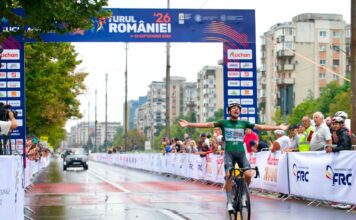 Răsturnare spectaculoasă de situație în Turul României, în etapa 4, de la Brașov la Ploiești: se schimbă liderul cursei, iar Cristi Răileanu urcă direct pe poziția 2 în clasamentul general.