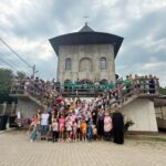 Biserică, amendată drastic de ISU pentru lipsa avizului de securitate la incendiu. Părintele Bamboi: „localurile unde se consumă alcool sunt pline de oameni”