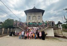 Biserică, amendată drastic de ISU pentru lipsa avizului de securitate la incendiu. Părintele Bamboi: „localurile unde se consumă alcool sunt pline de oameni”
