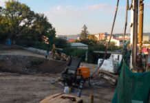 Vasile Pușcașu, președinte al Comisiei de Urbanism și cumătru cu Chirica, a inventat un PUZ pentru proiectul imobiliar din centru. Documentul lipsește de pe site-ul Primăriei