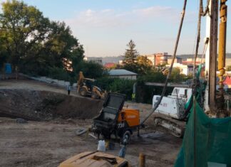 Vasile Pușcașu, președinte al Comisiei de Urbanism și cumătru cu Chirica, a inventat un PUZ pentru proiectul imobiliar din centru. Documentul lipsește de pe site-ul Primăriei