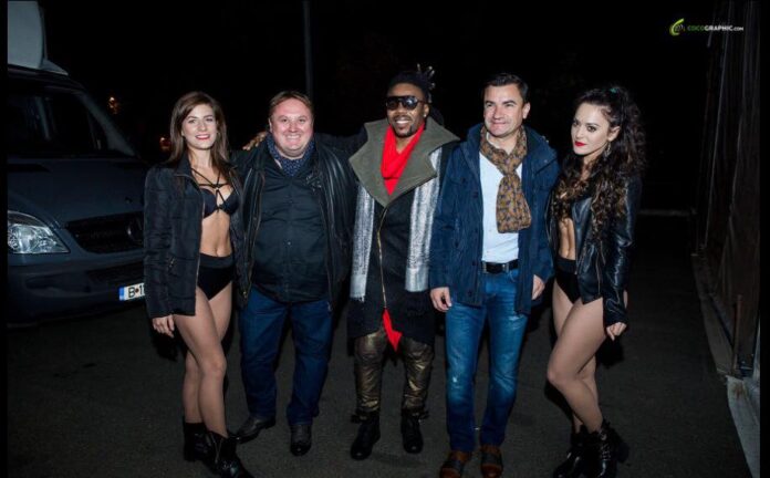 radu-groza-si-mihai-chirica-in-culise-la-sarbatorile-iasului-2016.jpg